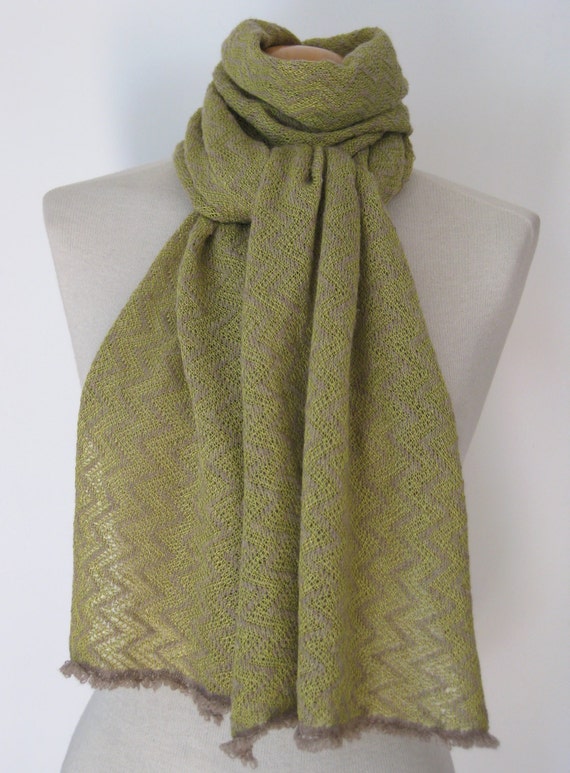 Handmade cashmere scarf/ knitted cashmere scarf/ lime cashmere