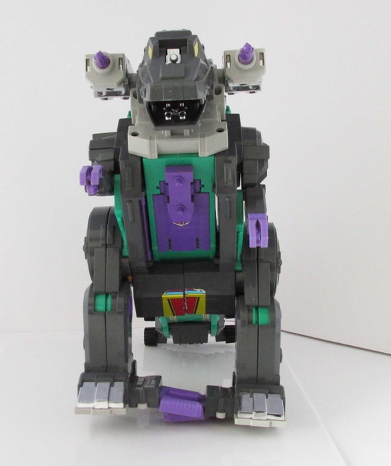 transformers fall of cybertron trypticon toy