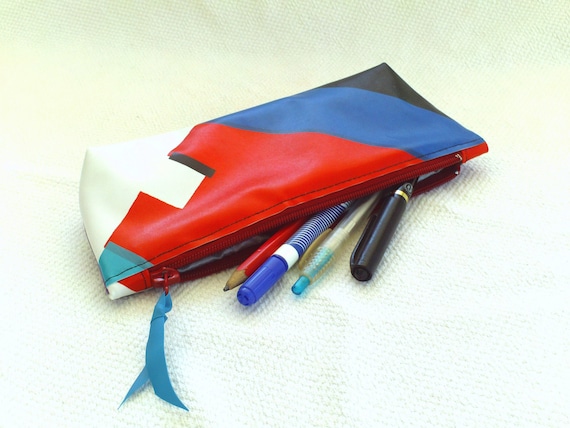Multicolored Tote pencil case in recycled plastic Kit