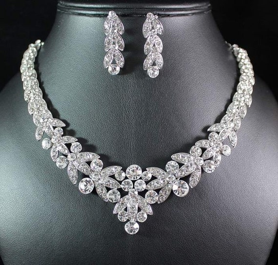 Beautiful Crystal Rhinestone Bridal Jewelry Set by Bencraftshop