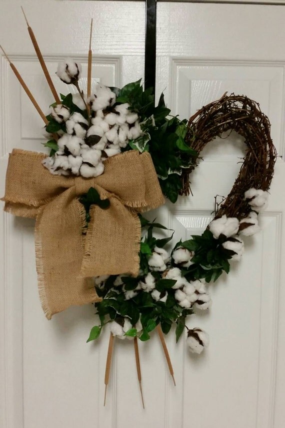 Items similar to Simple and Sweet Country Wreath, Heartshaped