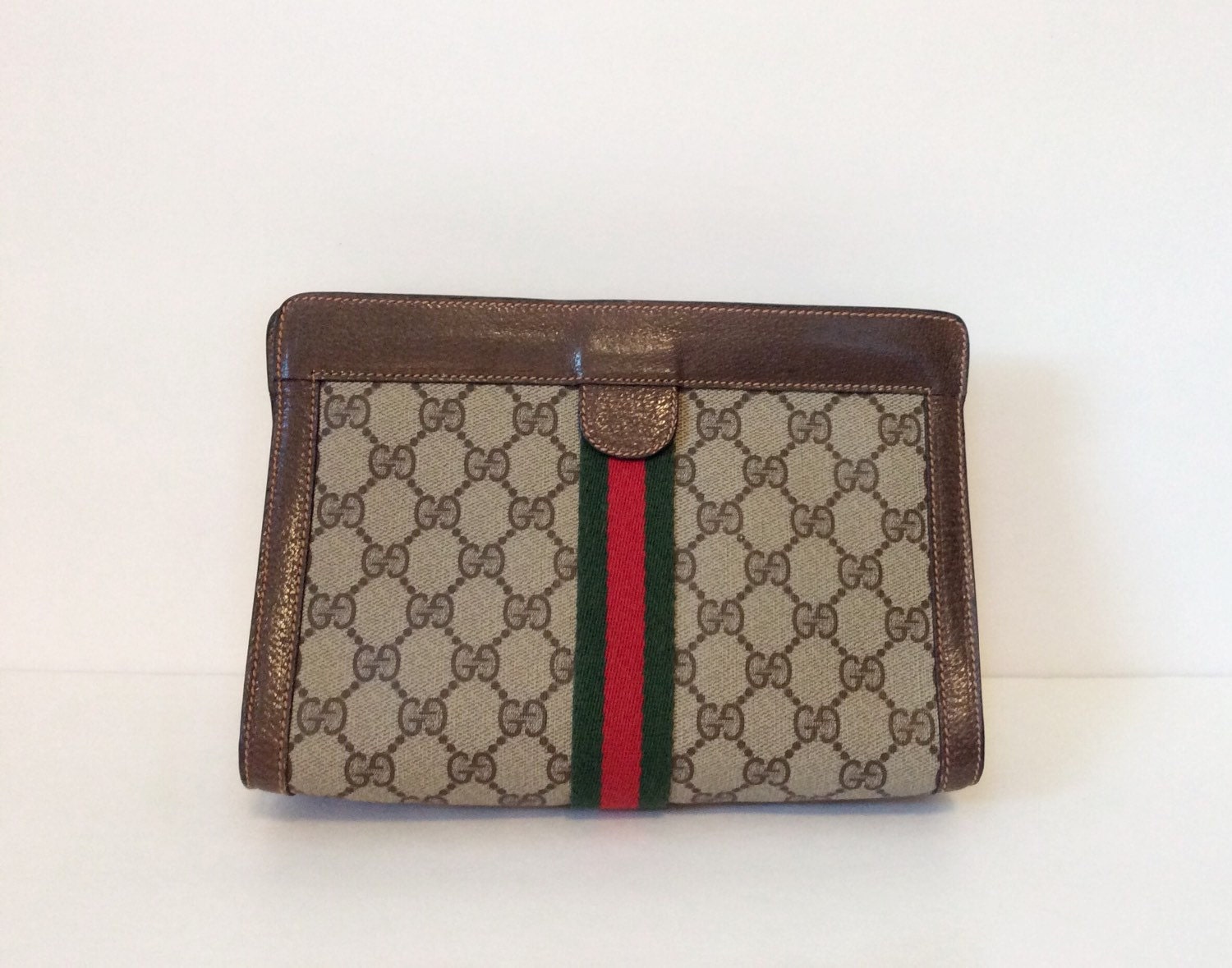 Vintage Gucci clutch // cosmetic bag small evening purse