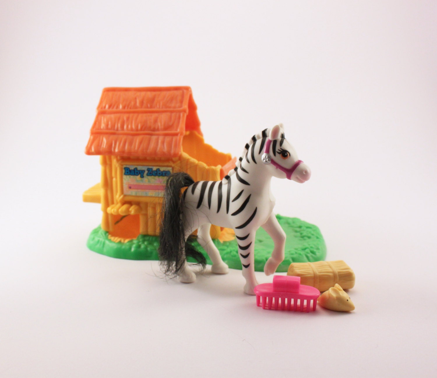 Littlest Pet Shop Zoo Baby Zebra Complete Set Zoo Nursery