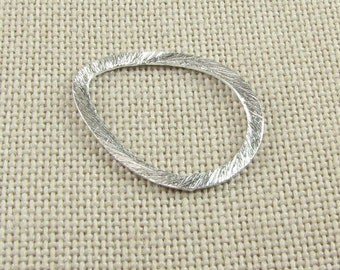 23mm Petal Teardrops Tear Drops Shaped Bali Sterling Silver Brushed Line Texture Charms Connectors Components (2 beads)