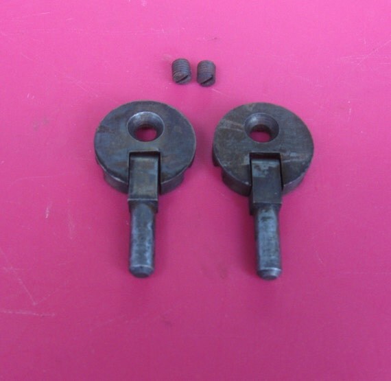 Vintage Singer Sewing Machine to Hinges w/Set Screws