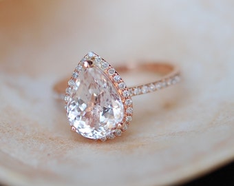 Rose gold engagement rings with sapphire