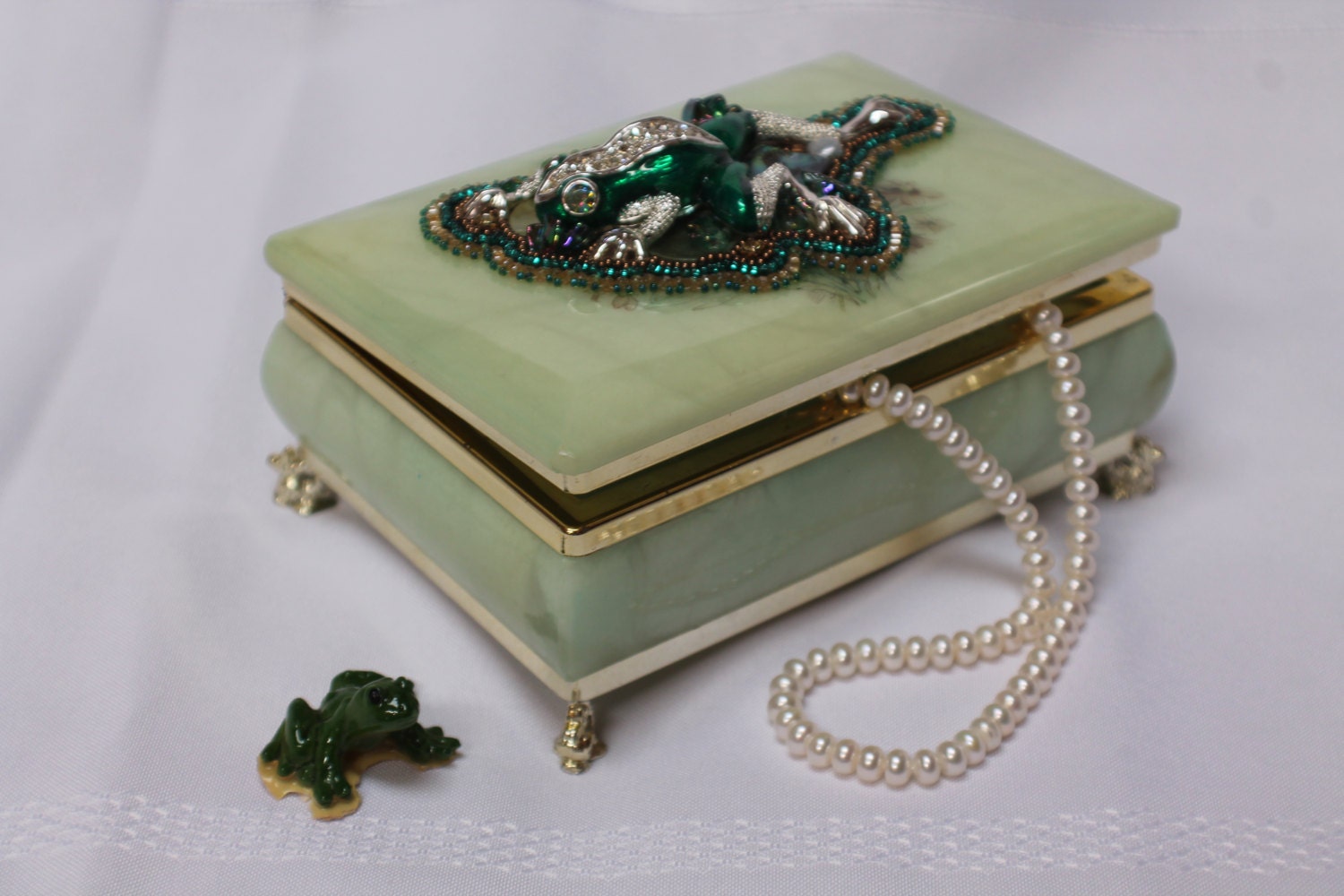 Alabaster Box with Rhinestone Frog