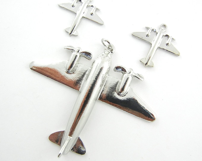 Set of Airplane Pendant and Matching Charms Silver-tone