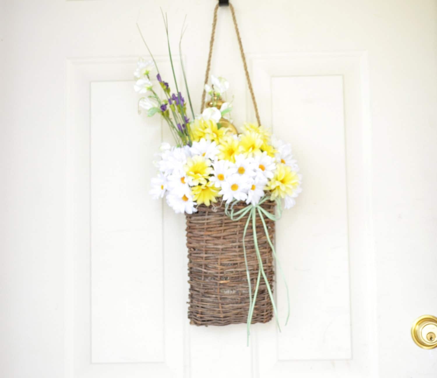 Yellow & White Daisy Basket Medium size Wall basket Spring