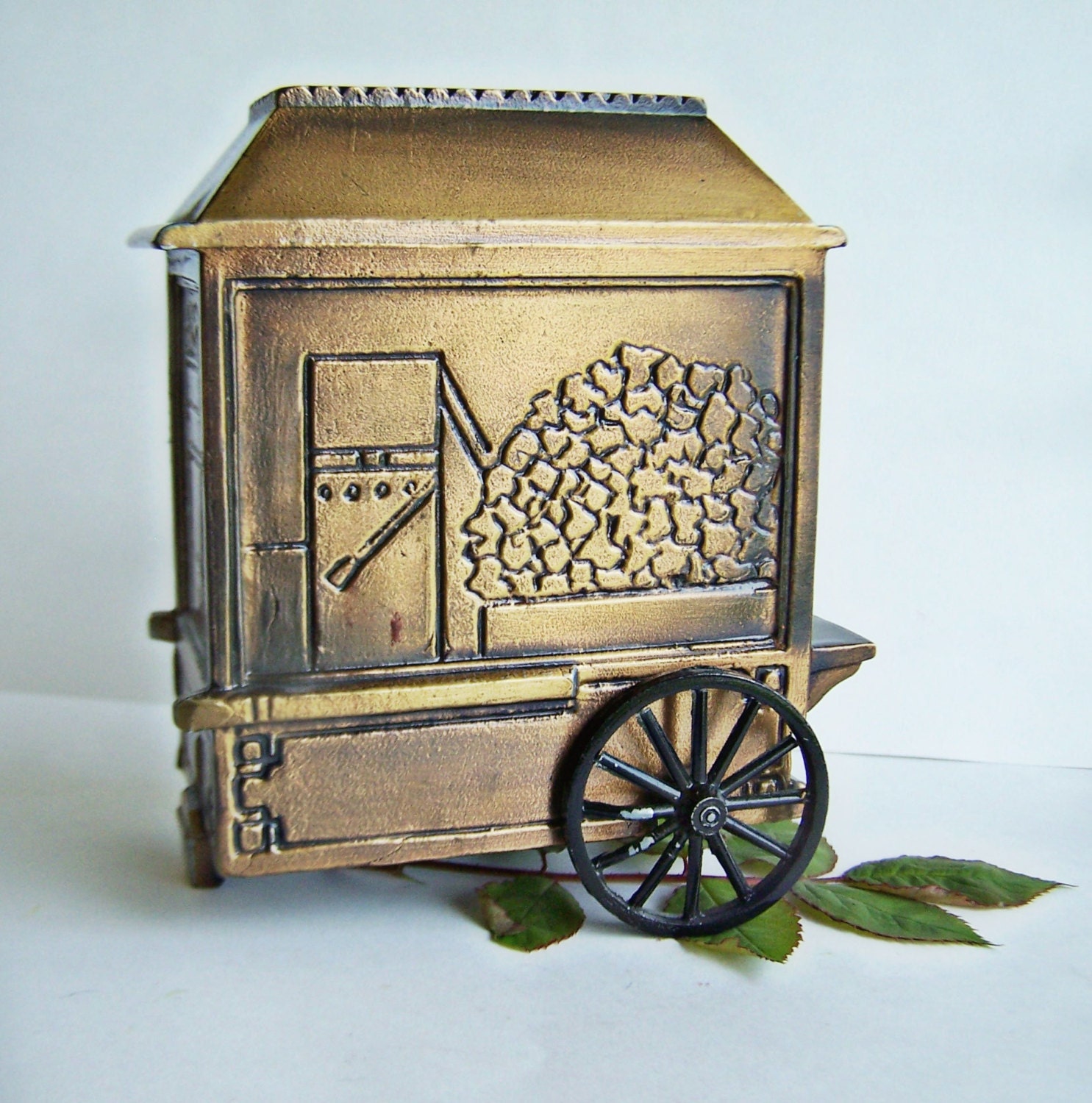 Vintage Coin Metal Bank 1974 Banthrico Inc by papercherries