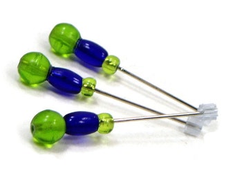 Counting Pins Marking Pins Cross Stitch Needlepoint Cobalt Blue Spring Green Stitch Counter DIY Crafts Stitch Counter