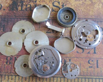 Vintage WATCH PARTS gears - Steampunk parts - n39 Listing is for all the watch parts seen in photos