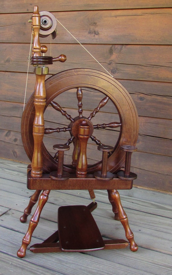 Used Ashford Traditional Traveller Spinning Wheel Single Drive