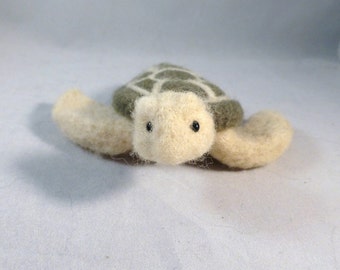 Needle Felted Sea Turtle, Turtle Art, Needle Felted Animal, Sea Turtle Decor, Sea Turtle Gift, Felted Animals, Felt Animals, Needle Felt
