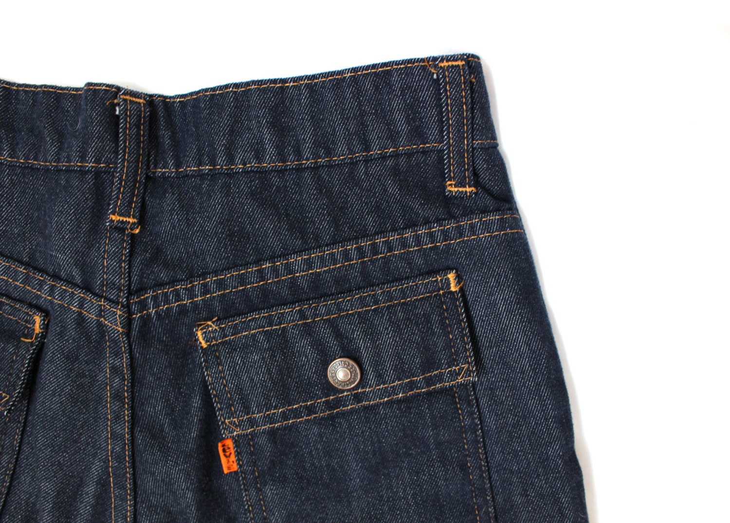 levis with flap back pocket mens