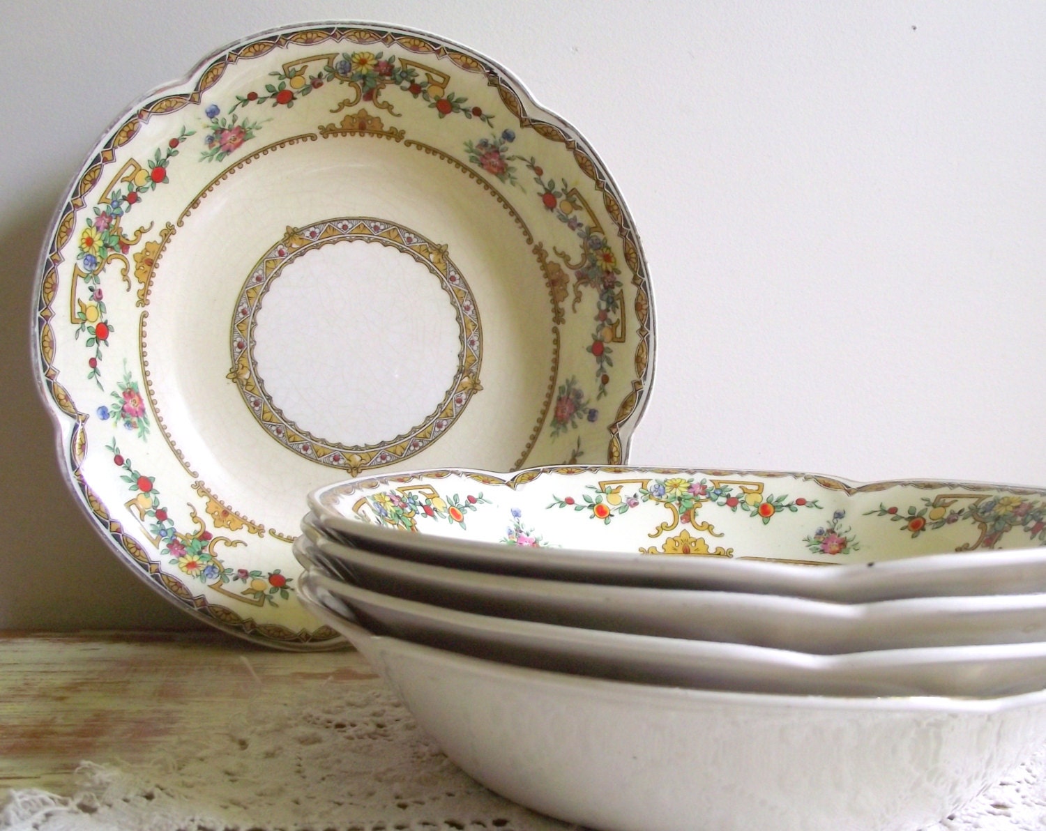 Riviera Pareek Bowls / Johnson Bros English China / Vintage
