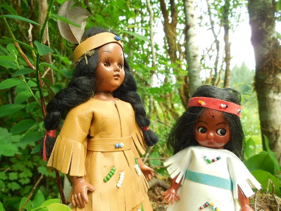 Indian Girl Dolls: Set of 2