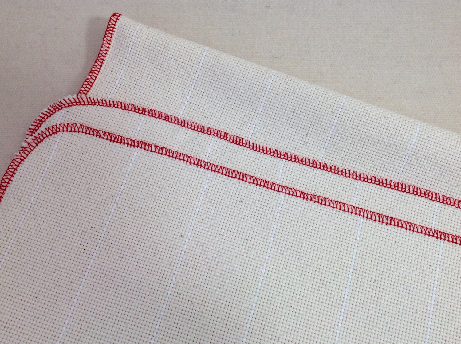 Half Yard Monks Cloth for Rug Hooking with Serged Edges, 30 x 36, J781, Rug Hooking Backing