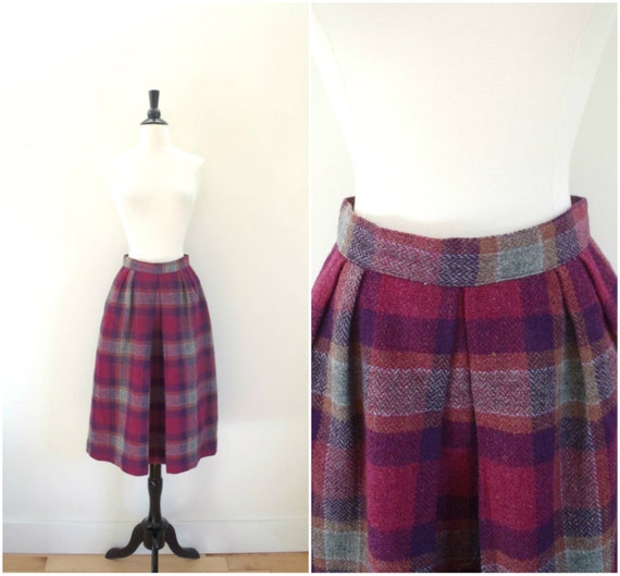 Vintage purple plaid wool skirt / high waisted full pleated