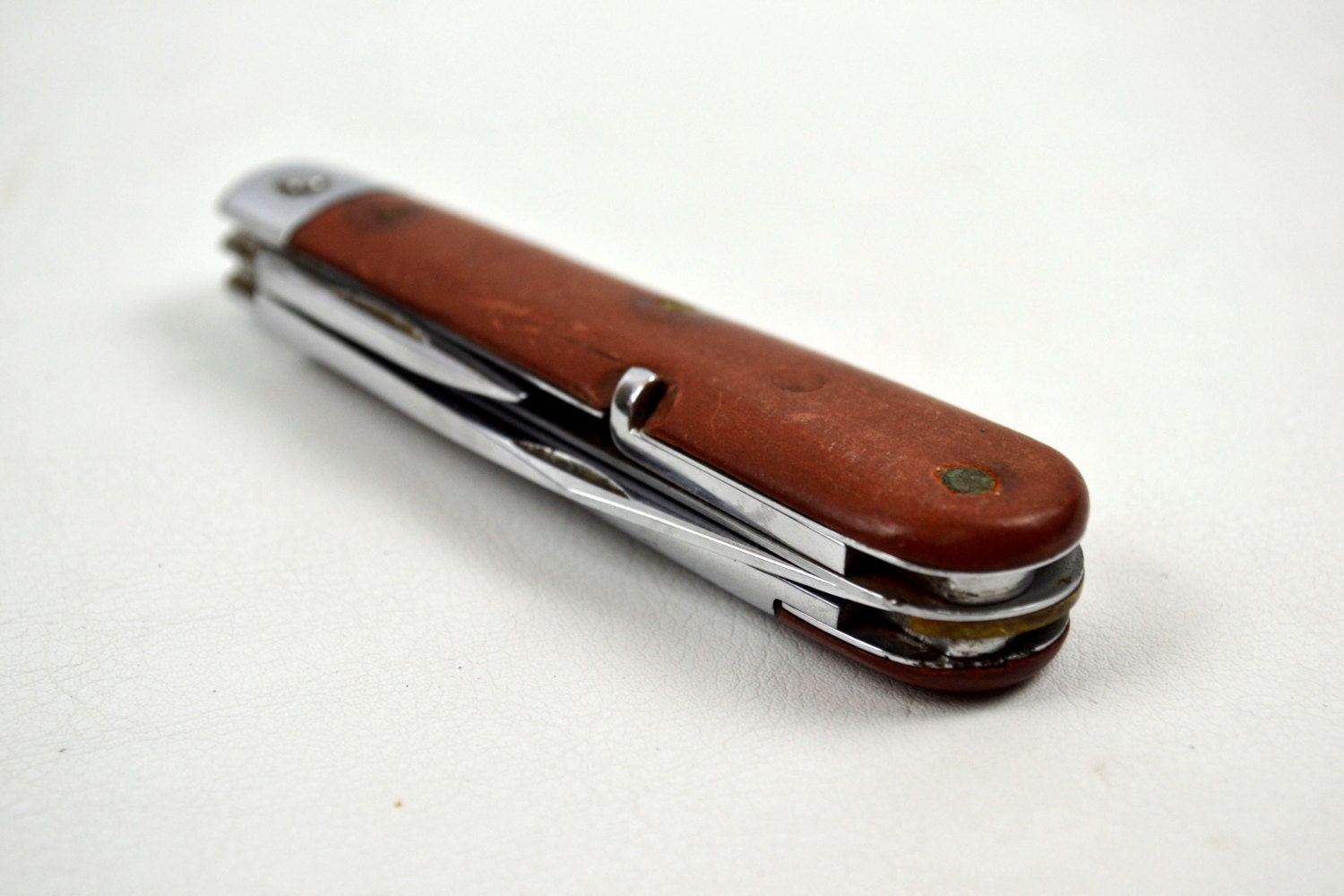 Vintage Swiss Army Knives 45