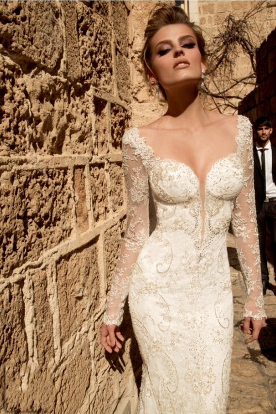 Wedding backless lace bodice long //Bridal Wedding Gown//Mermaid Sweethart Designer//ELOISA by Elena