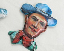 Vintage Cowboy pin / Western lithographed 1960&#39;s toy / Cowboy head pin / Lone Ranger Tin - il_214x170.800628350_qlcg