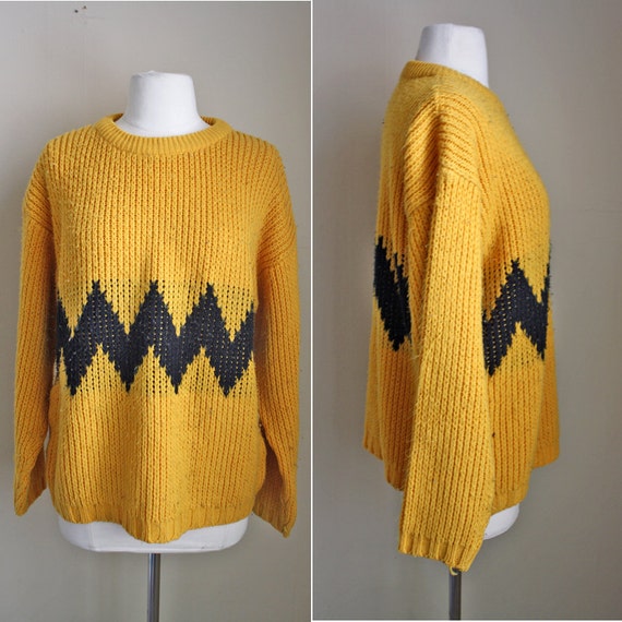 SALE // 90s Charlie Brown Sweater // 90s Yellow by wolfmamavintage