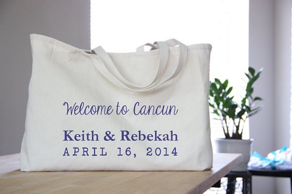 Wedding Welcome Bag / / 45 Custom Totes, Print Included / / Hotel Guests Goody Bag for Destination Weddings / / Oversize Beach Tote