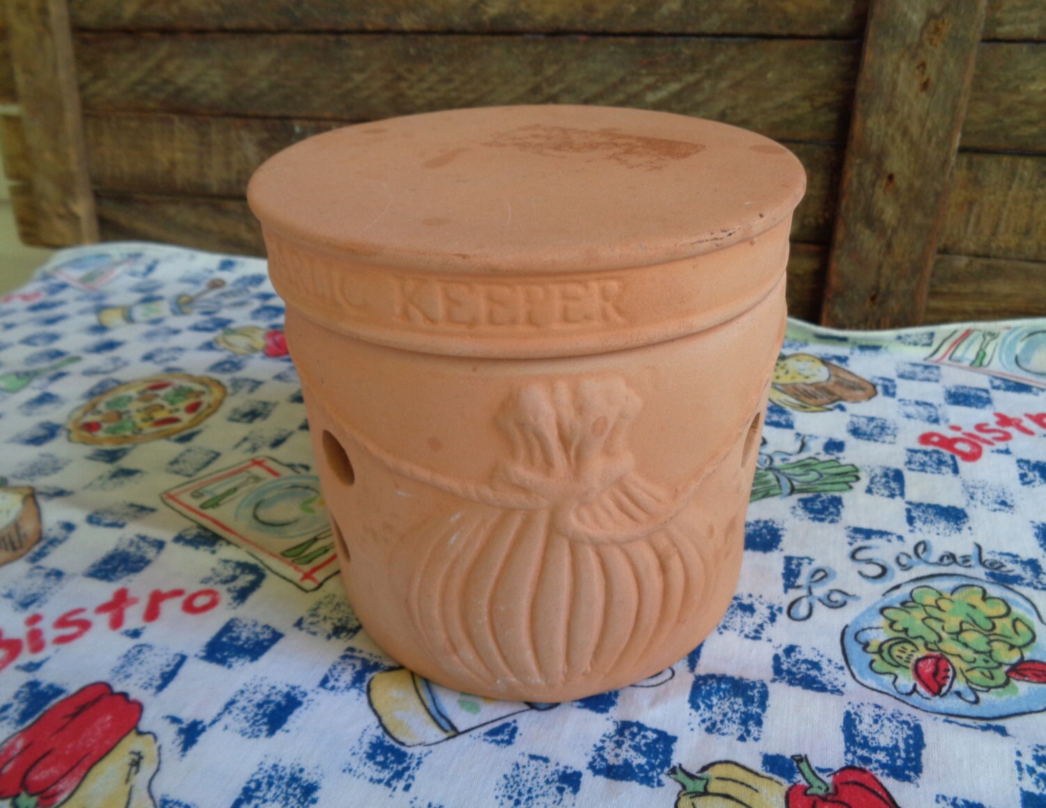 Vintage Terra Cotta Garlic Keeper