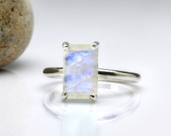 SUMMER SALE - Rainbow Moonstone ring,stackable ring,silver ring,stack ring,rectangle stone ring,gemstone ring,bridal ring,stacking ring