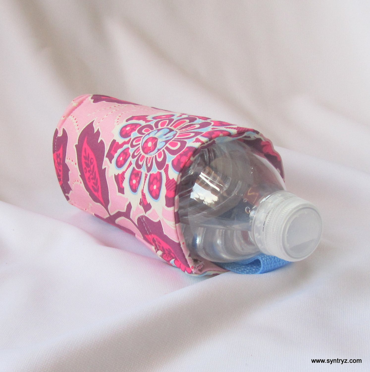 16 oz .5L Insulated Water Bottle Cover Pink blue by Syntryz