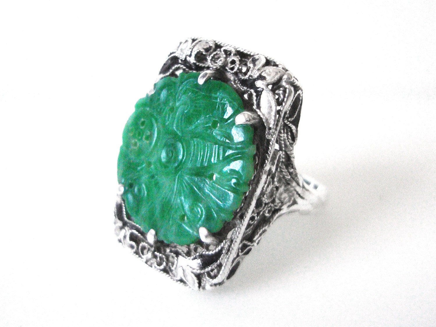 Chinese Carved Jade Ring Set In Sterling Silver Size 7