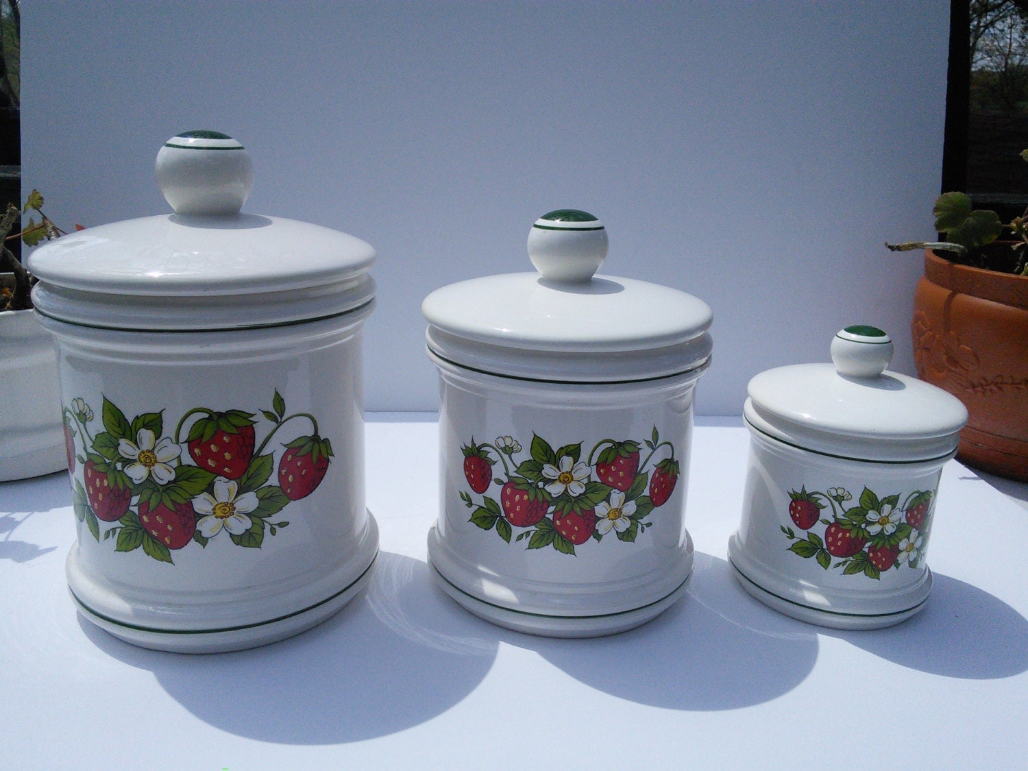 White Ceramic Strawberry Pattern Canister Set Made by 3DsVintage