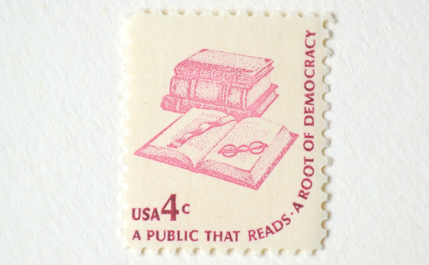 10 Unused Stamps // Books & Reading Vintage 1977 Postage