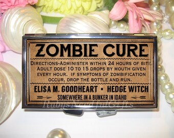Zombie Pill Case, 7 day Pill Box, Pill Case, Pill Box, 7 Sections, Pill Container, Best Friend Gift, Gift for Him,Medicine Organiser, Zombie