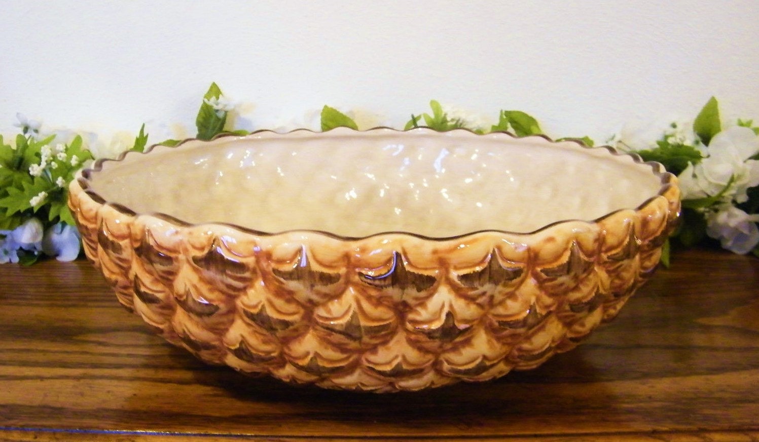 13 Tabletops Unlimited TROPICAL PINEAPPLE Serving Bowl
