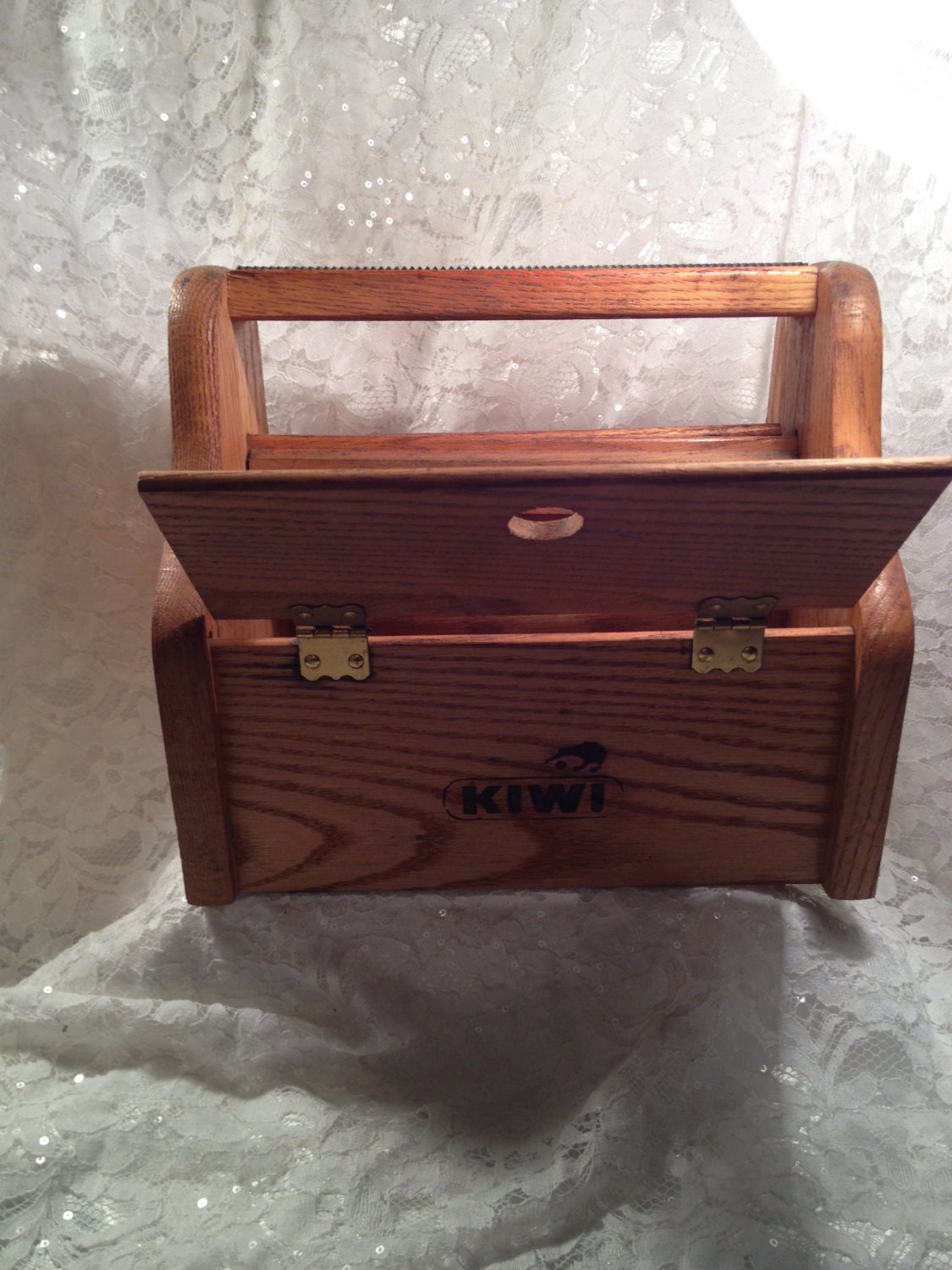 kiwi shoe shine box