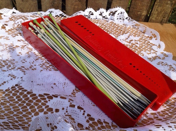 Vintage 1940s Red Bakelite BEX Knitting Needle Case And
