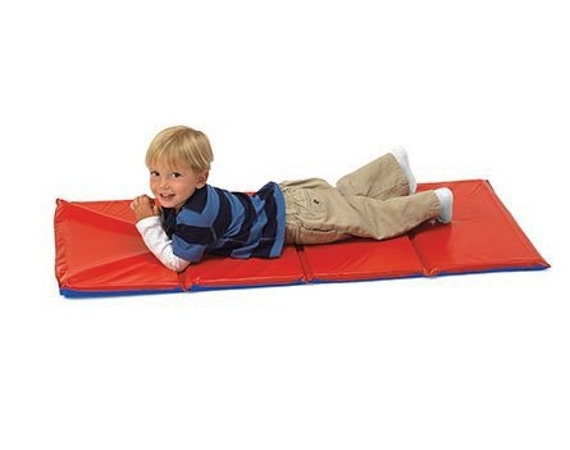 1x19x45 Kindermat vinyl nap mat