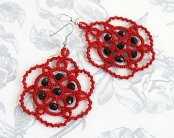 Tatted earrings Poppy, red earrings, red lace earrings, dangle earrings, long earrings, statement earrings, tatting jewelry, bridesmaid gift