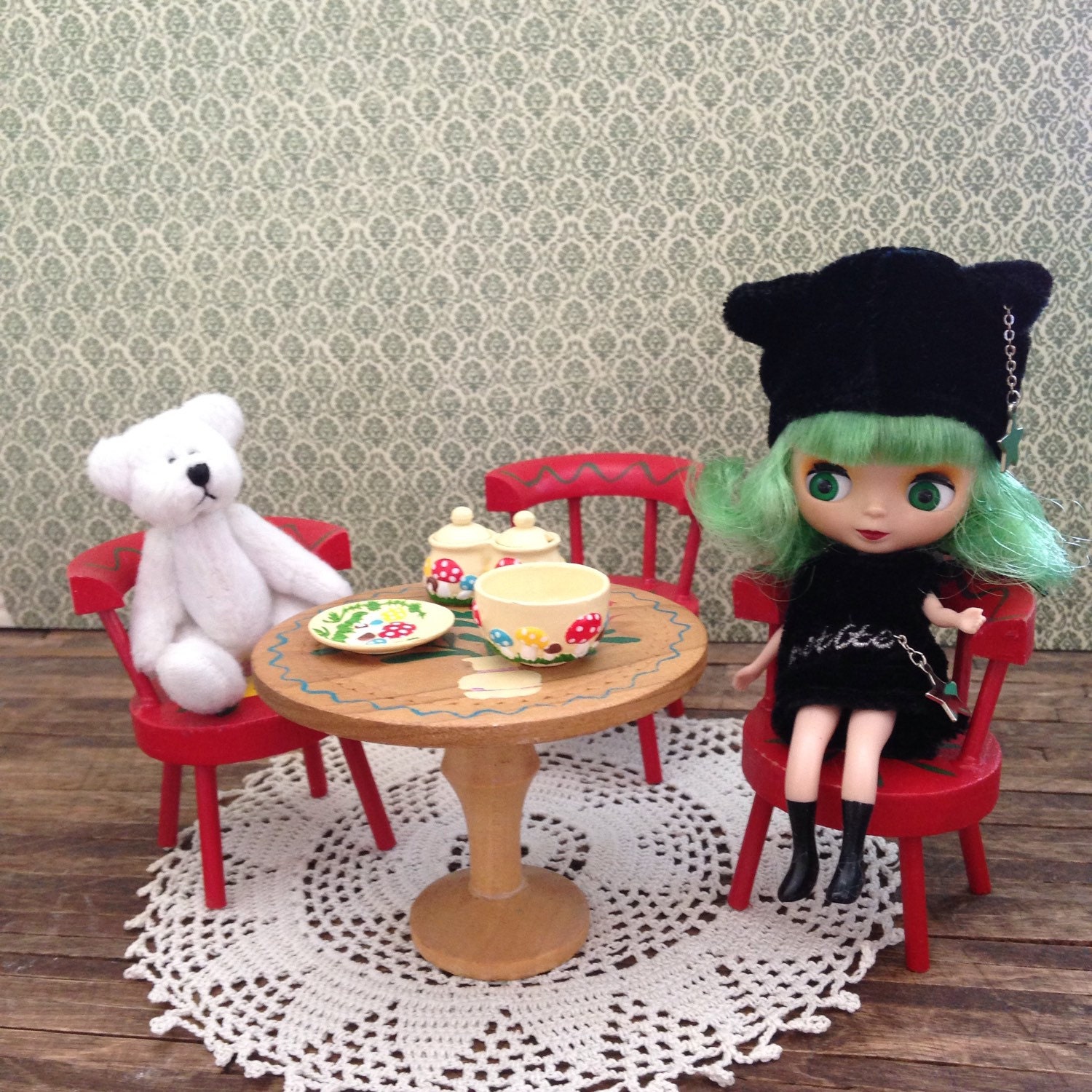 Petite Blythe Table and 3 Chairs Set Hand Painted Wood Vintage Doll