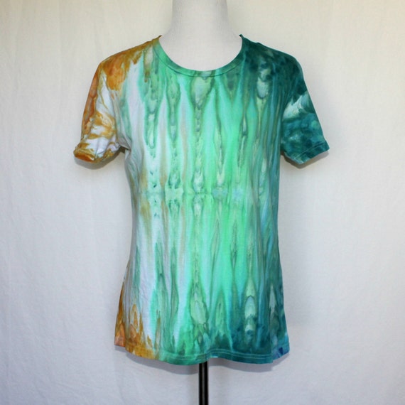 dyed t shirt for women