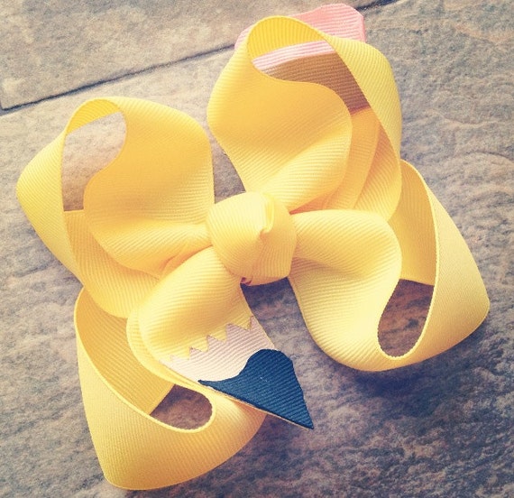 Handmade Back to School Supplies - Pencil bow, back to school bow, school bow, preschool bow, kindergarten bow from LaynieReeseBoutique