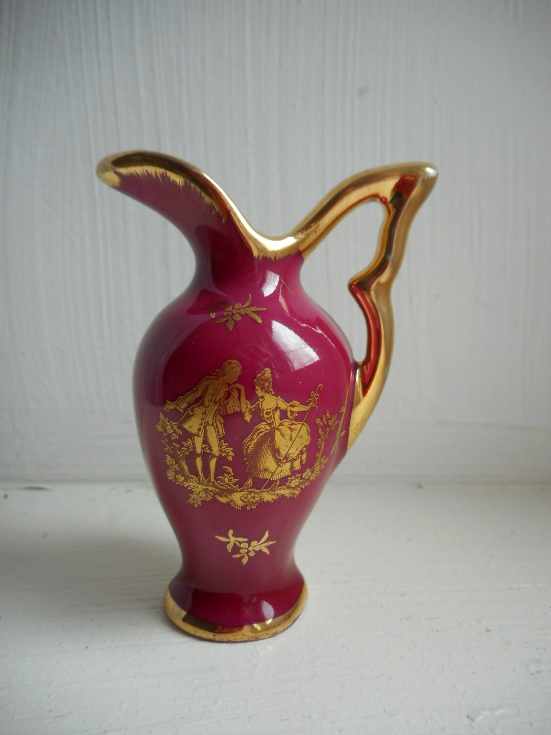 small vintage Limoges porcelain red & gold vase with Fragonard