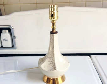 Mid Century Gold Speckle Ceramic Lamp / Gold on Cream