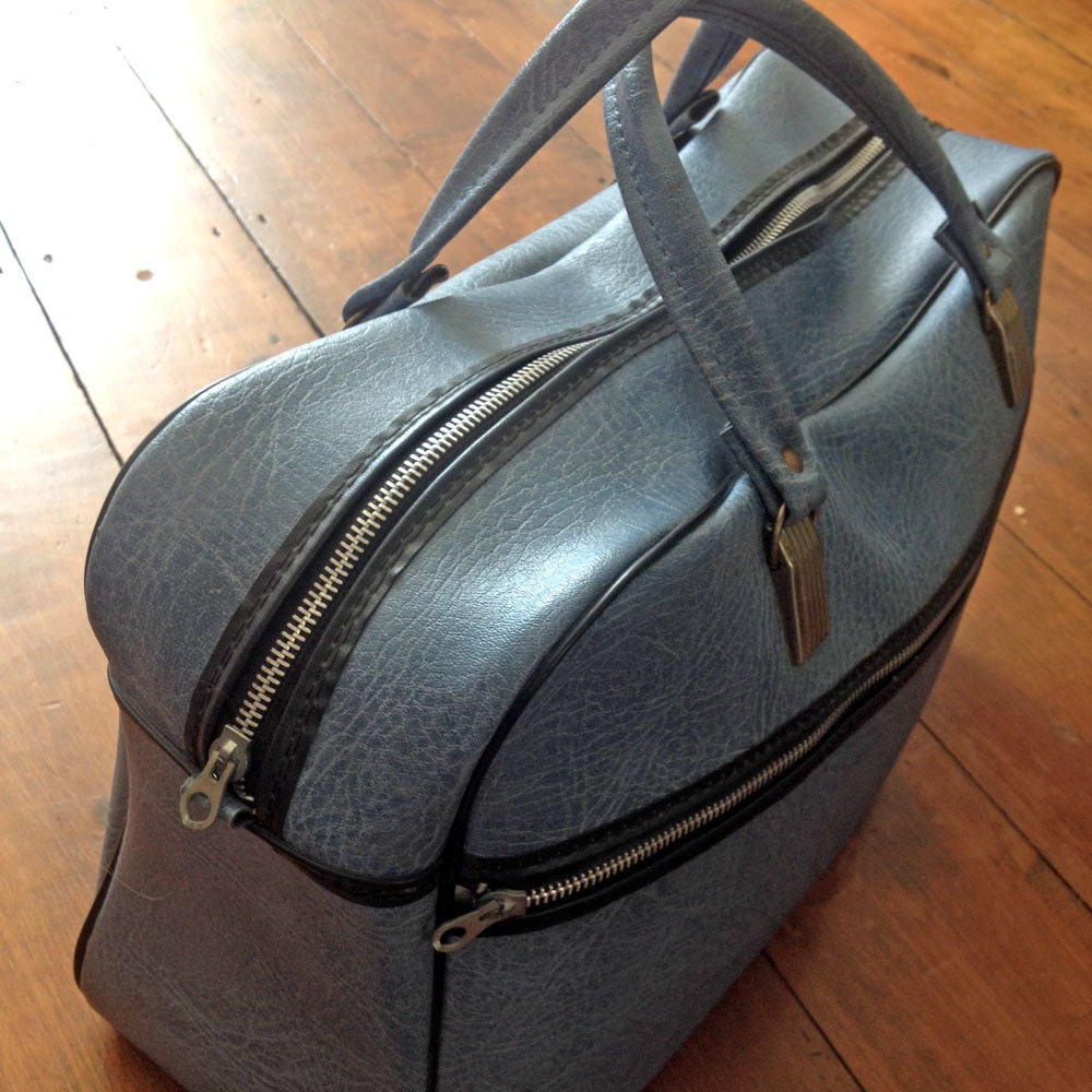 Vintage 1970s Holdall Light Blue Overnight Bag Gym Bag