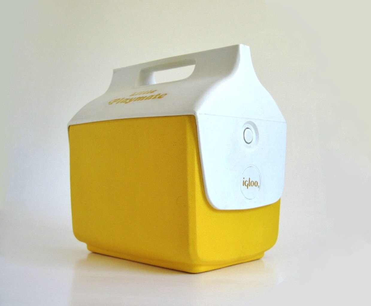 Igloo Little Playmate Cooler Side Button Yellow Vintage