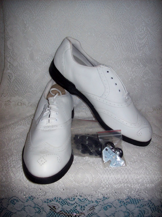 mens white leather golf shoes