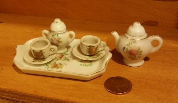 miniature japanese tea set