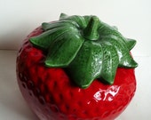 Vintage Cookie Jar,Cookie Jar,Strawberry Cookie Jar,Vintage Strawberry,Ceramic Jar,Retro Jar, Retro Vintage,Strawberry Jar,USA G5 Mark Vintage Cookie Jar,Cookie Jar,Strawberry Cookie Jar,Vintage Strawberry,Ceramic Jar,Retro Jar, Retro Vintage,Strawberry Jar,USA G5 Mark
